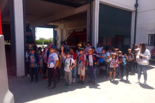 Alunos da Escola EB1 da Lapa e Ereira visitam Bombeiros