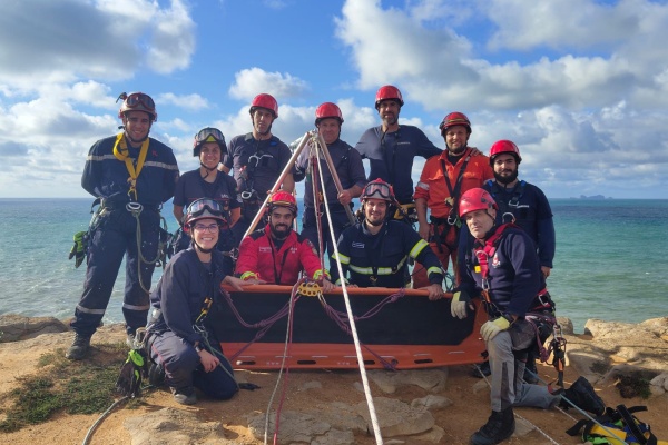 Formação em salvamento em grande ângulo