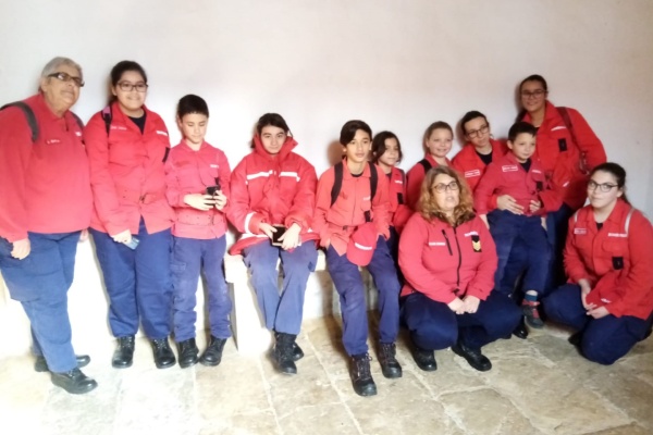 Cadetes em visita cultural