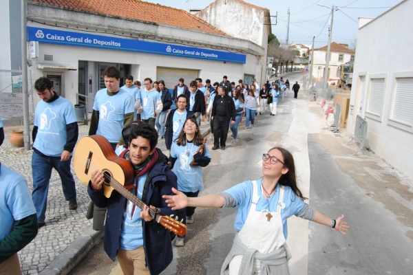 Associação recebe a 