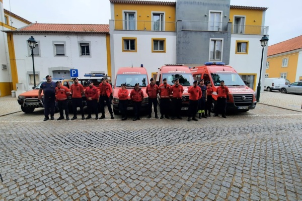 Bombeiros apoiam múltiplas atividades em fim-de-semana prolongado