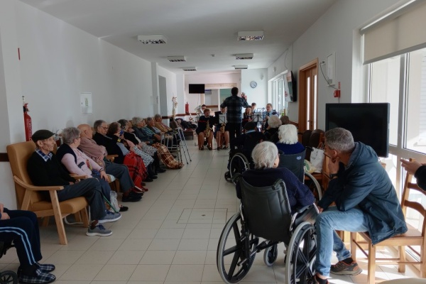 Banda de Música atua na Santa Casa da Misericórdia
