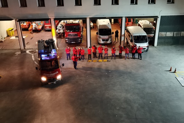 Infantes e cadetes contactaram com o serviço noturno