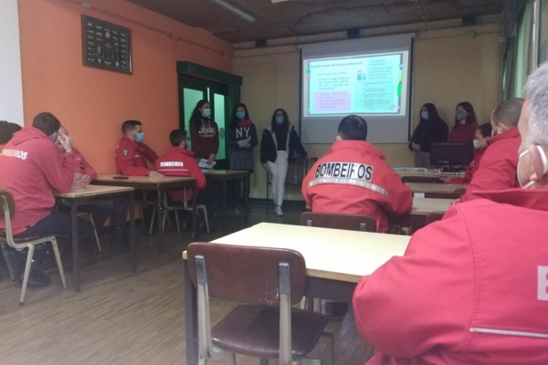 Alunas do 2º ano do 35º curso de Licenciatura em Enfermagem diagnosticam Bombeiros