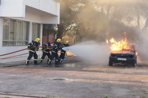 Intervenção e socorro em carros elétricos
