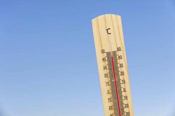 Atenção às temperaturas altas